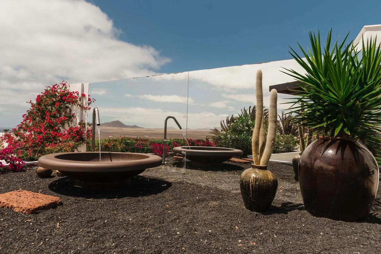 Thesuites Lanzarote Casa Sua Famara