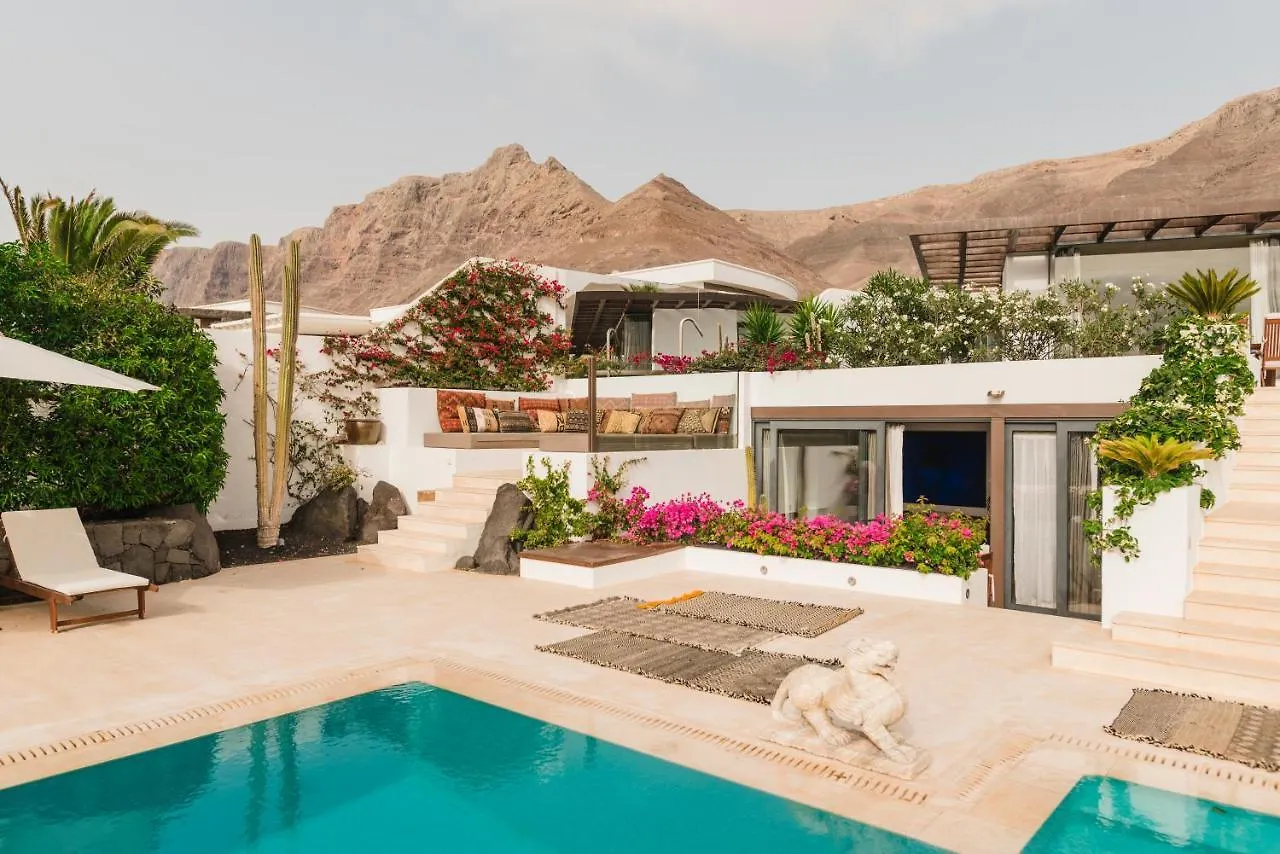 Thesuites Lanzarote Casa Sua Famara 0*,  Spain